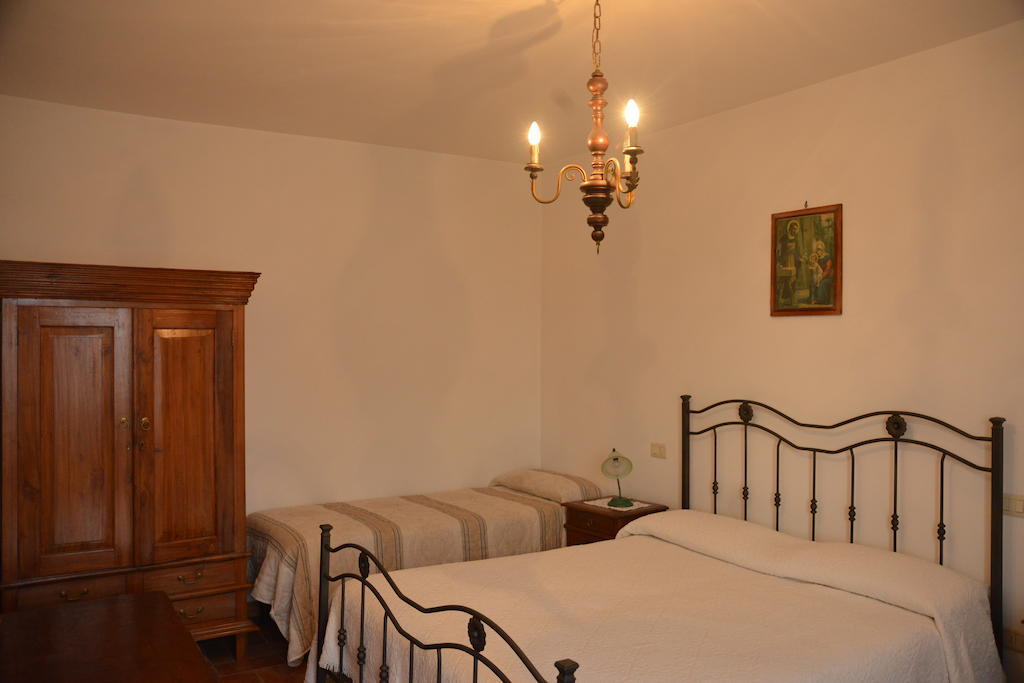 Agriturismo Antica Riserva Castiglione del Lago Kamer foto